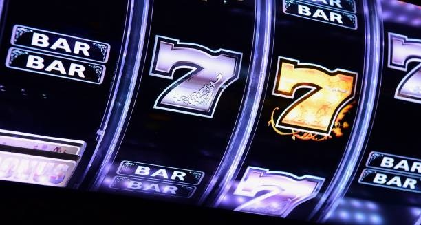 BandarQ live dealer table on bosmenang login platform